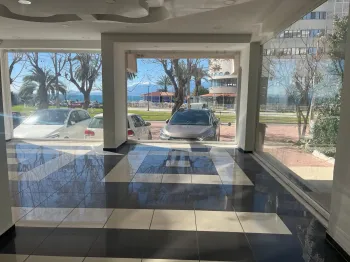 Commercial shop with sea view in Muratpasa Antalya